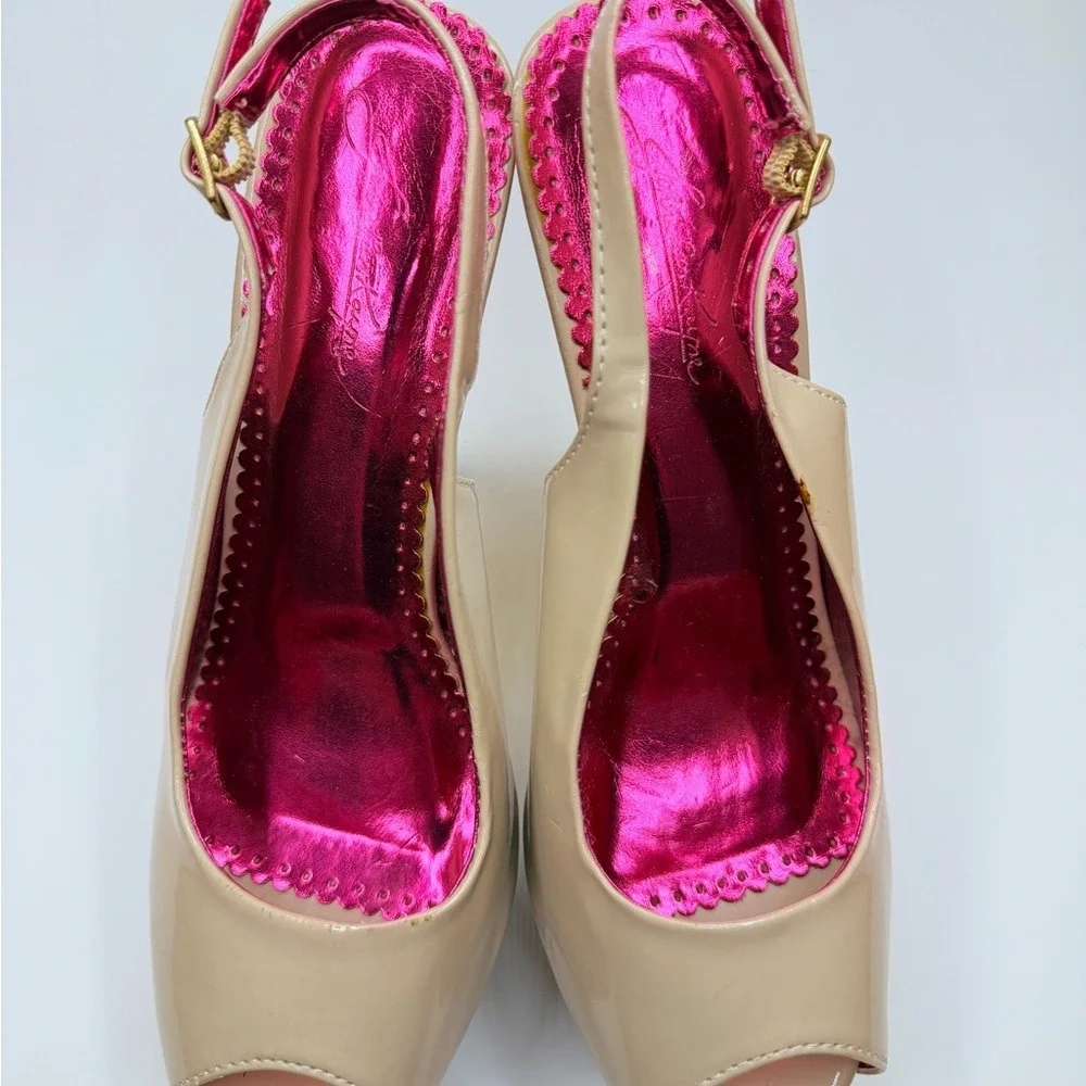 Johnathan Kayne beautiful platform